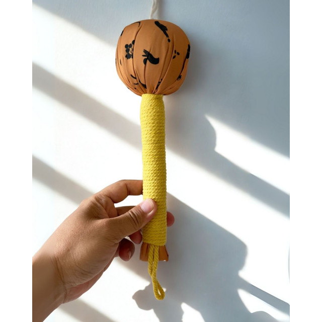 台灣手作艾草按摩棒｜天然草本 × 舒壓療癒